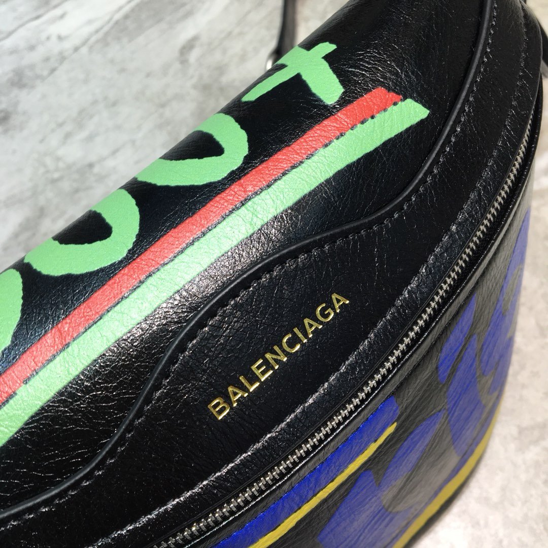 Balenciaga Souvenir XS Belt Bag In Black. For Women. Women-s Bags 9.5in/24cm - Soul Replicas
