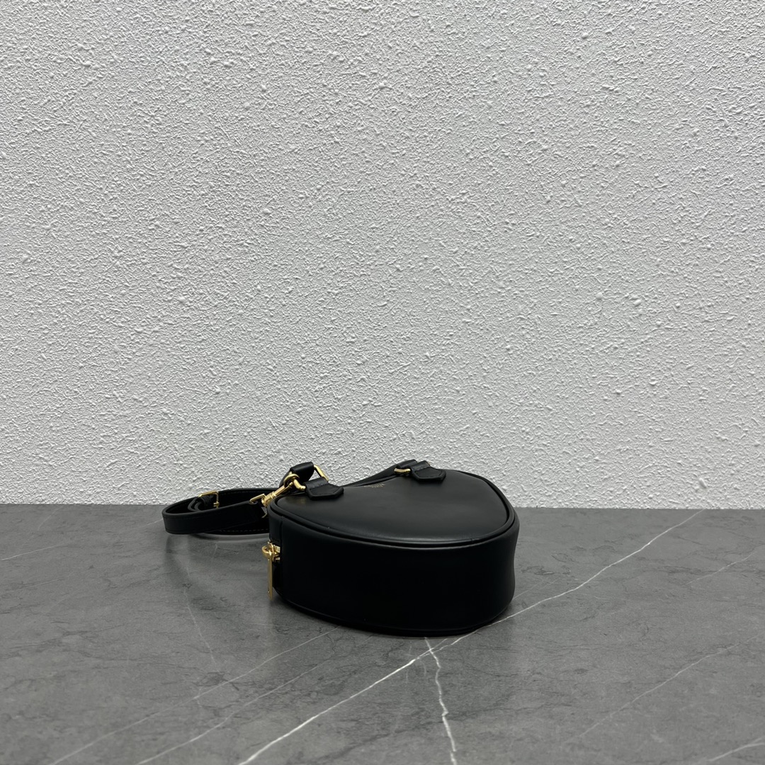 Celine Medium Heart Bag Black For Women 6in/14.5cm  - Soul Replicas