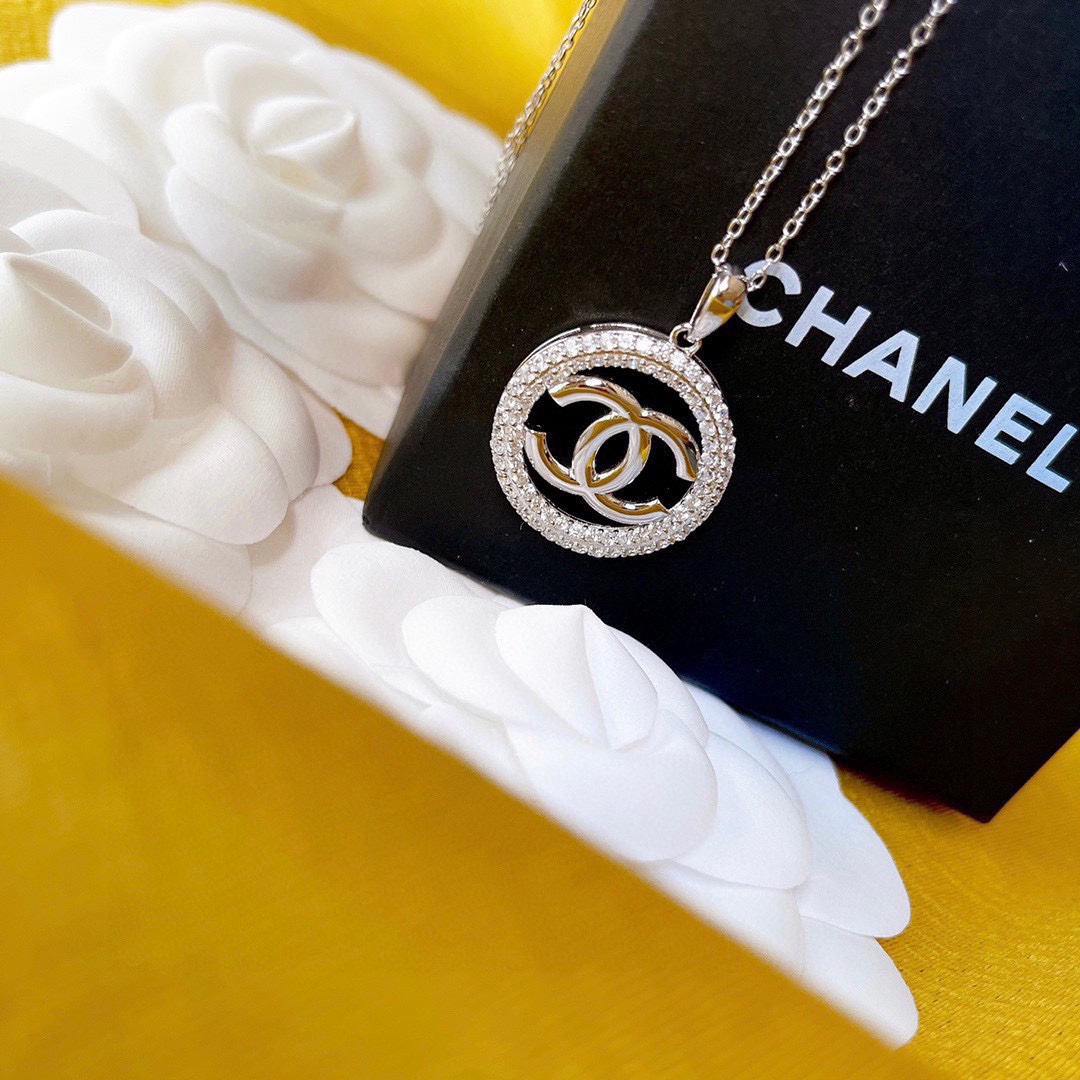Chanel Necklace - Soul Replicas