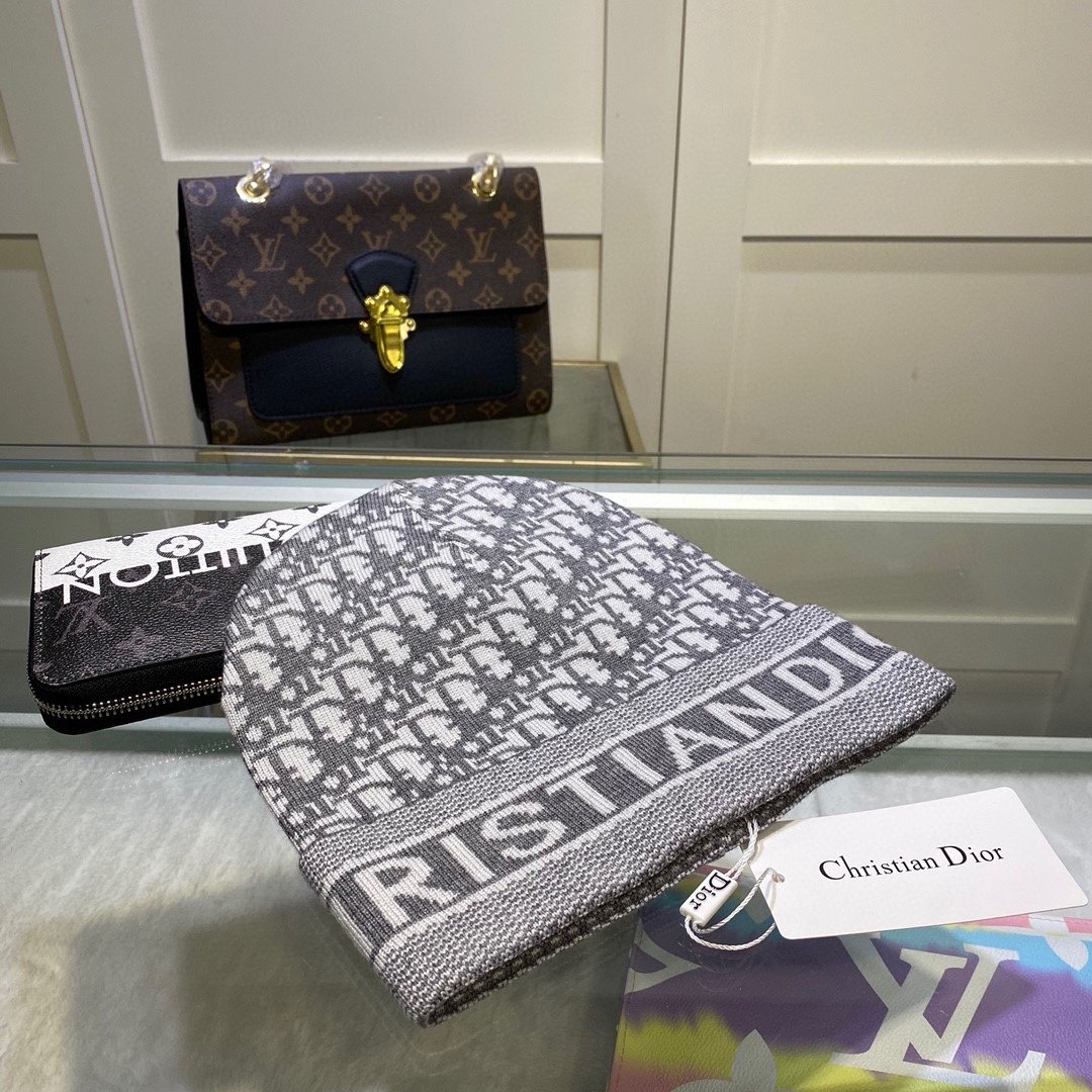 Dior Pompom Beanie In Grey - Soul Replicas