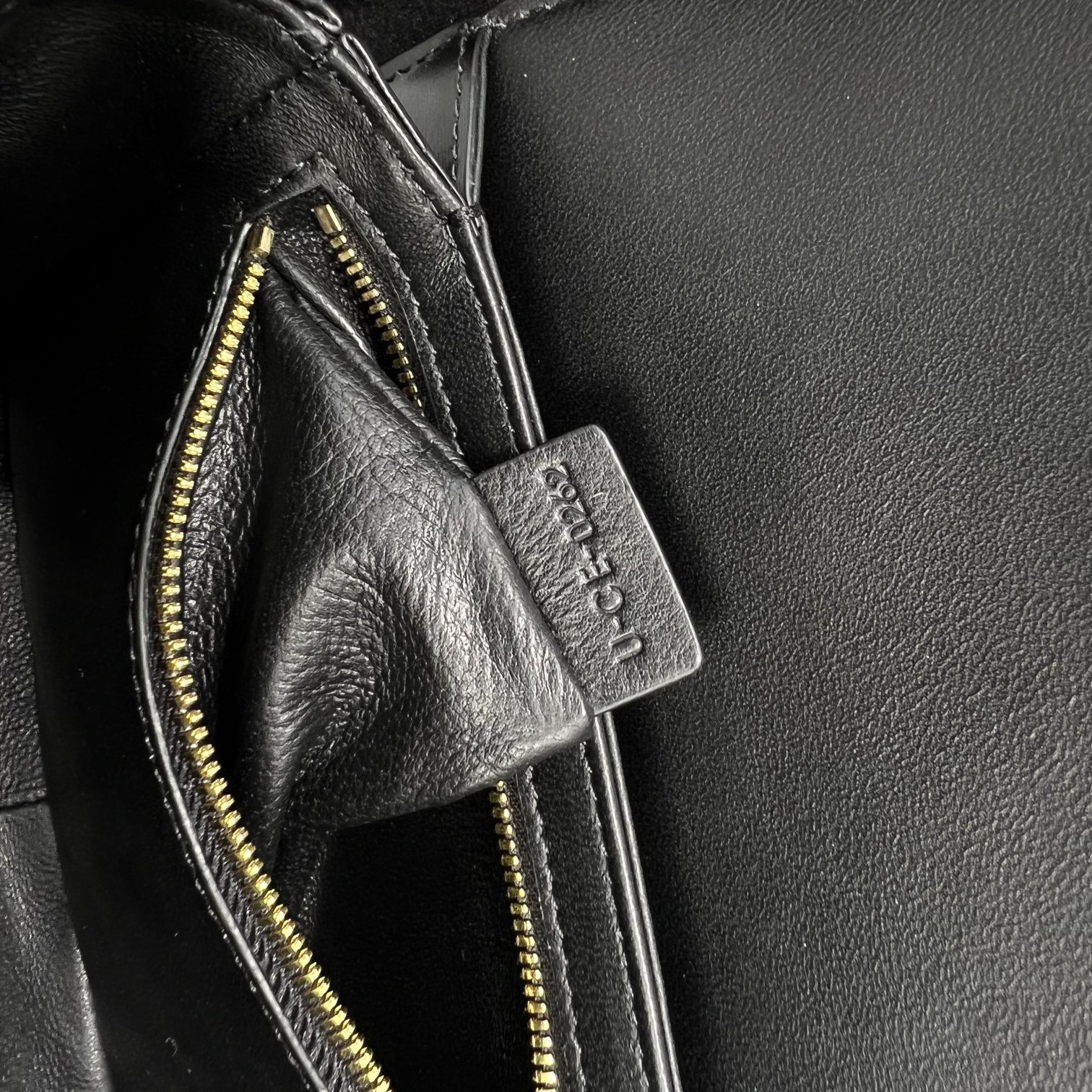 Celine Classique Cuir Triomphe Bag Black For Women 9in/22cm  - Soul Replicas