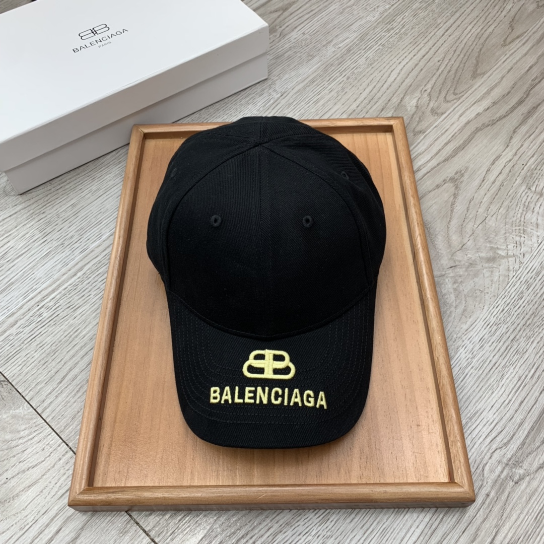 Balenciaga Logo Cap In Black - Soul Replicas