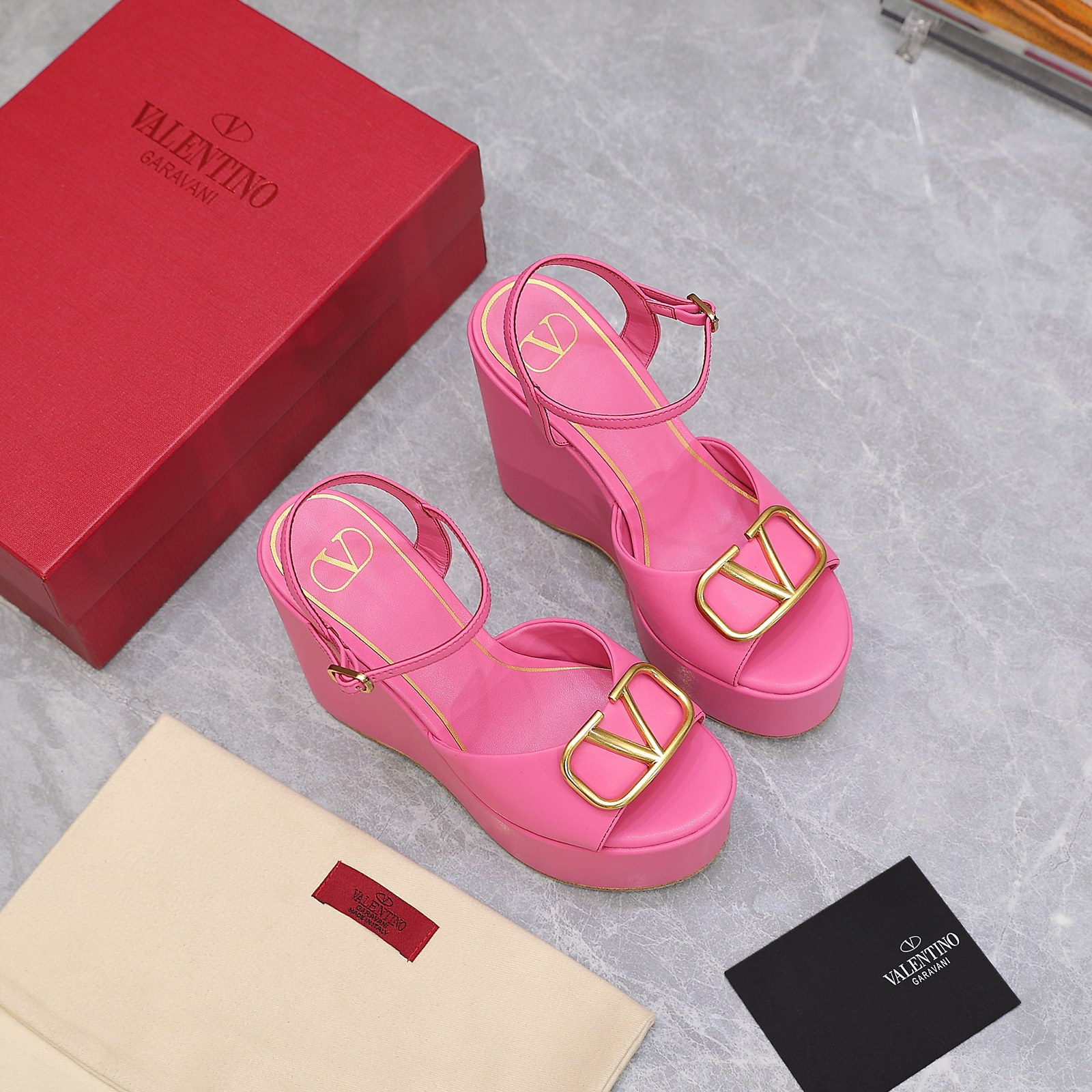 Valentino Garavani Block Heel Platform Sandals Pink For Women XW2S0DU9/DSH - Soul Replicas