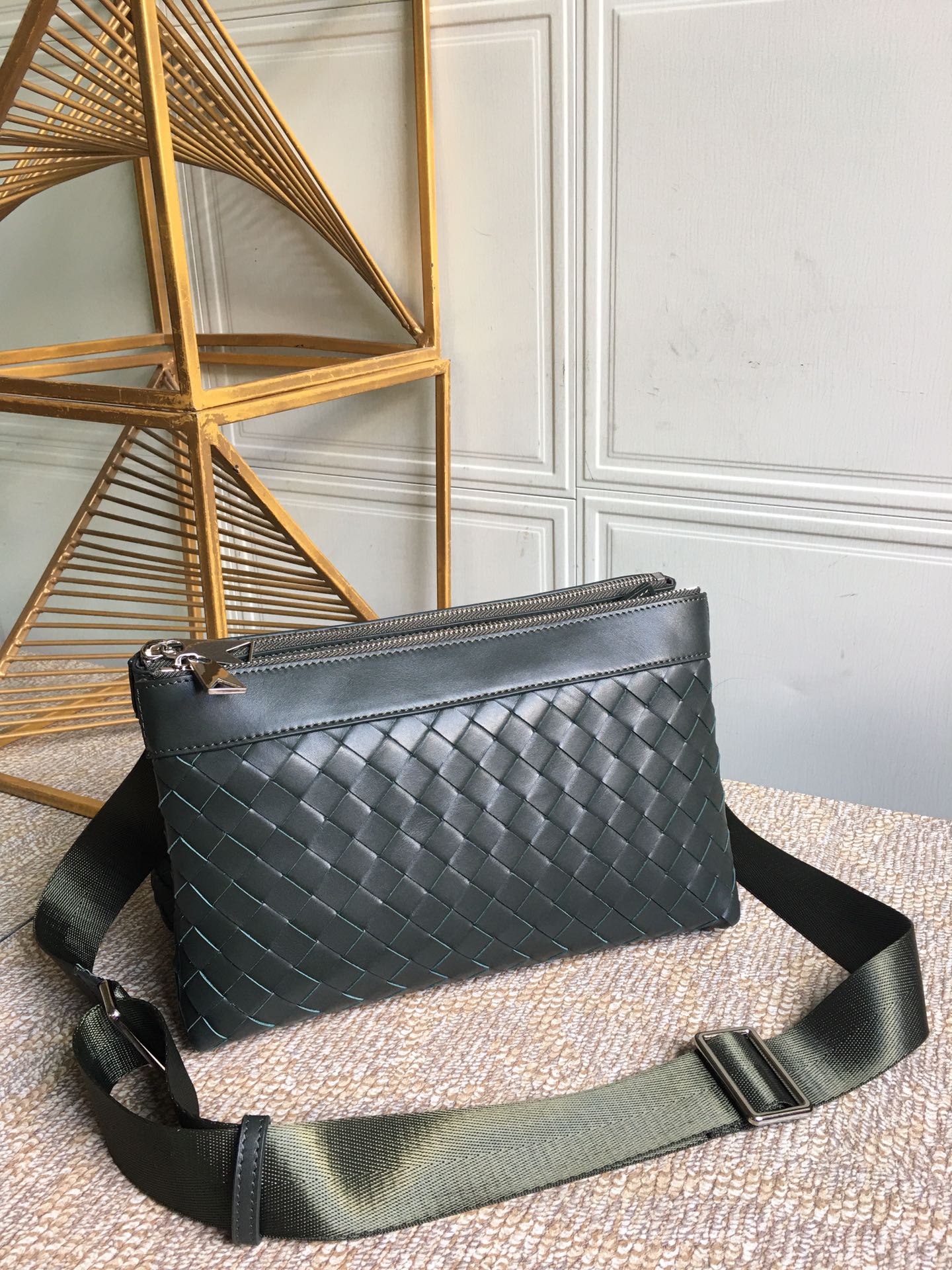 Bottega Veneta Classic Intrecciato Green. For Women. Women's Bags 10.2in/26cm - Soul Replicas