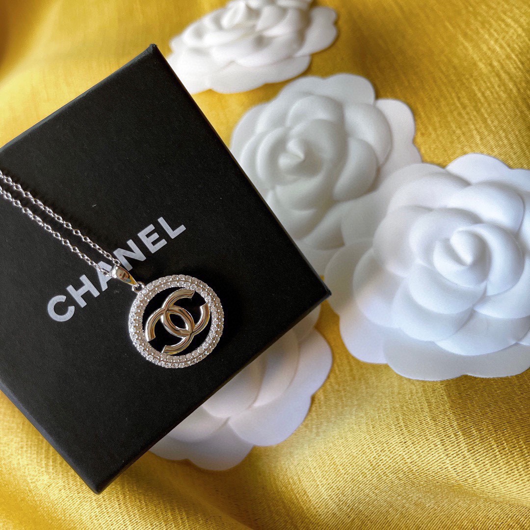 Chanel Necklace - Soul Replicas