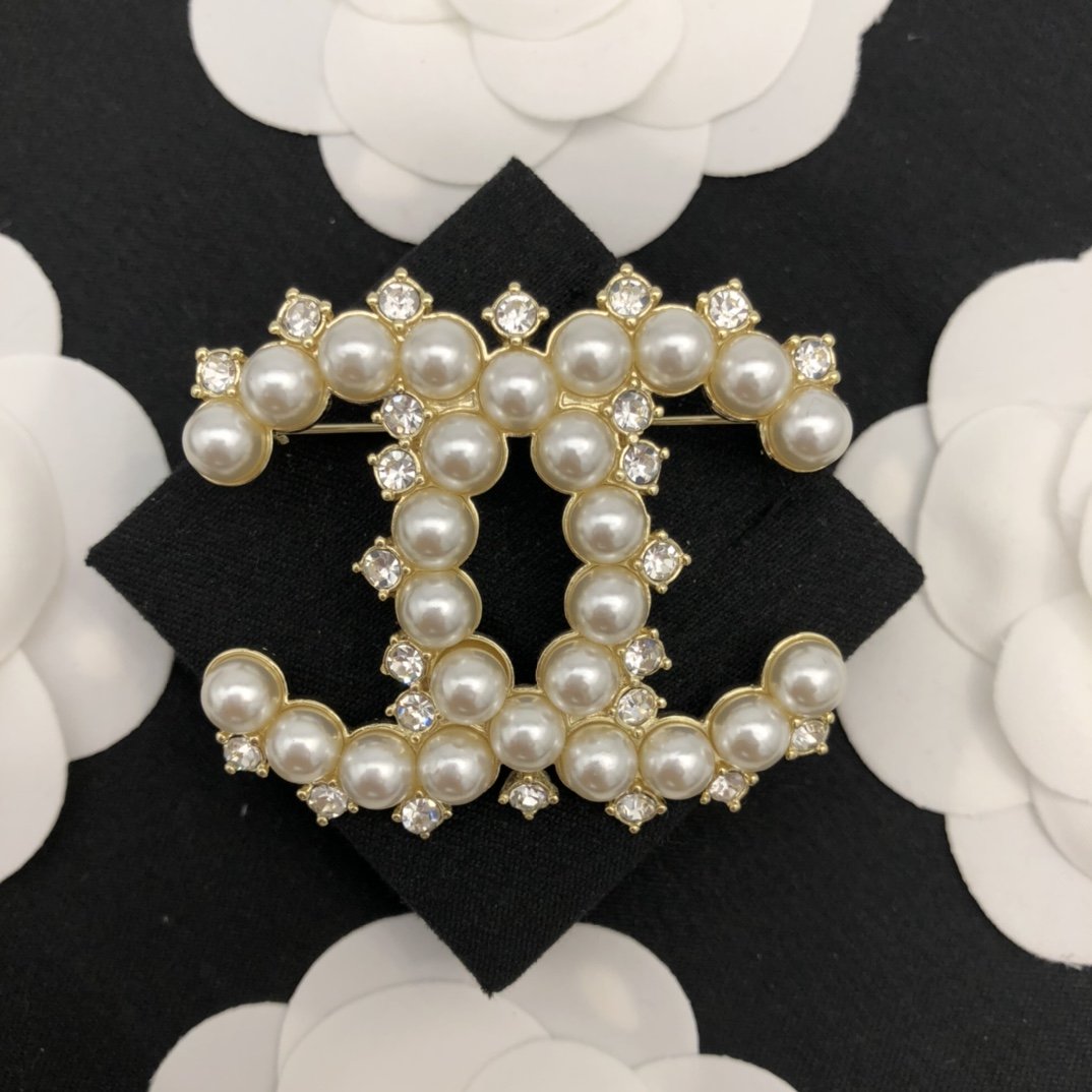 Chanel Brooch - Soul Replicas