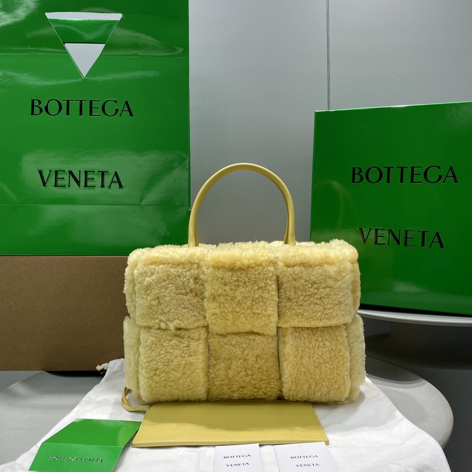 Bottega Veneta Small Arco Tote Bag Yellow. For Women. Women-s Bags 11.8in/30cm - Soul Replicas