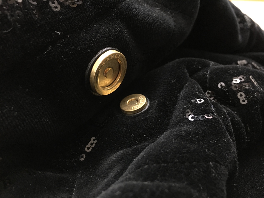 ChanelMedium Chanel22 Handbag Black For Women. Women-s Bags 16.4in/42cm AS3261 B09102 94305 - Soul Replicas