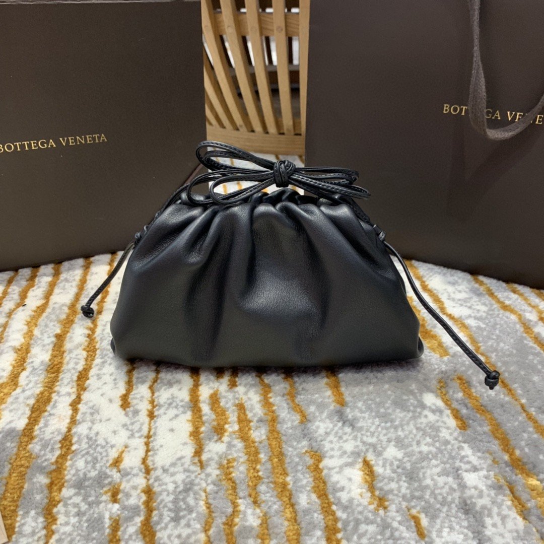 Bottega Veneta Mini Pouch For Women 8.6in/22cm In Black 585852VCP401229 - Soul Replicas