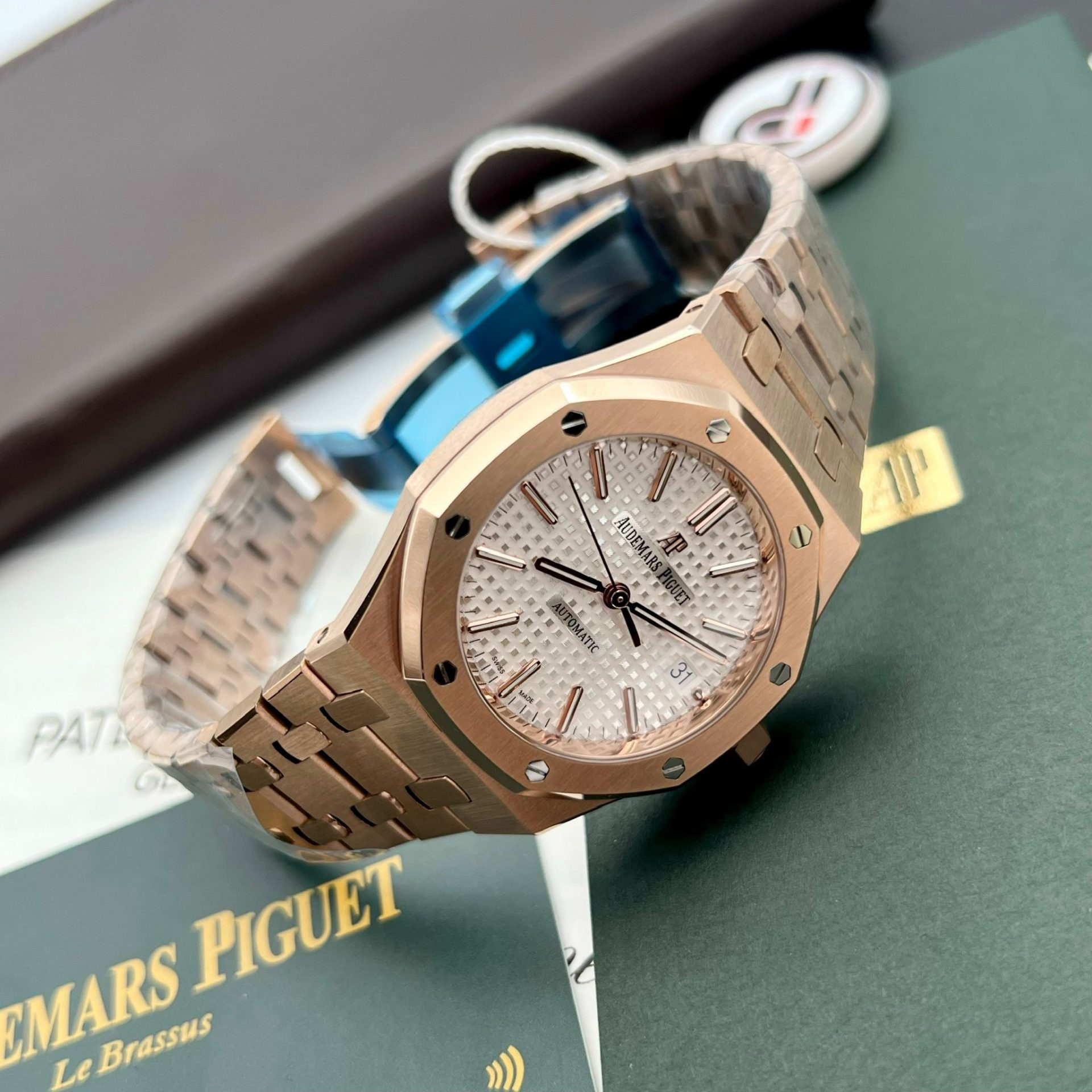 Audemars Piguet Fake Watch Royal Oak 15450 White Gold IP Factory 37mm - Soul Replicas
