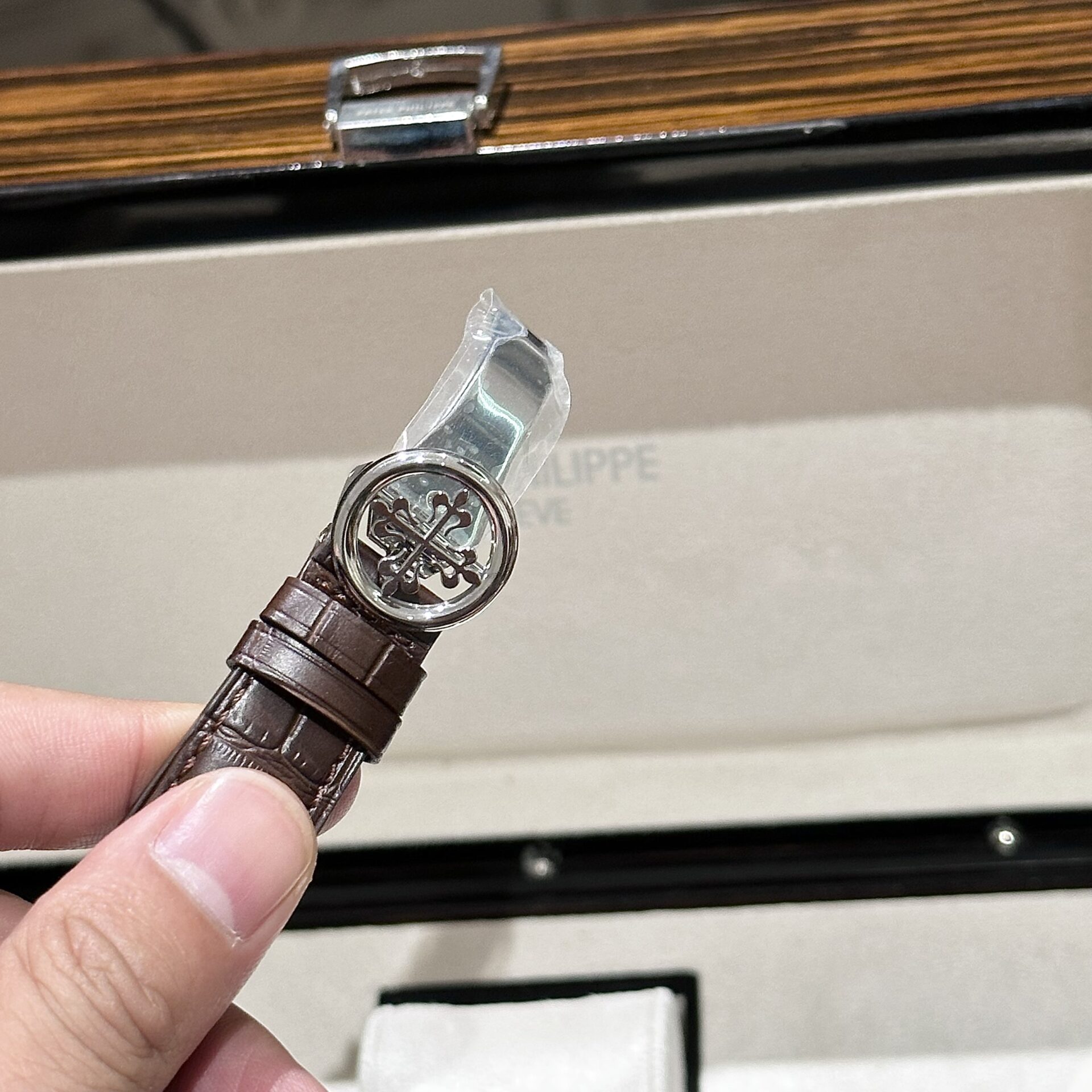 Patek Philippe Replica Watch Complications 5320G Pink Dial GRF 40mm - Soul Replicas