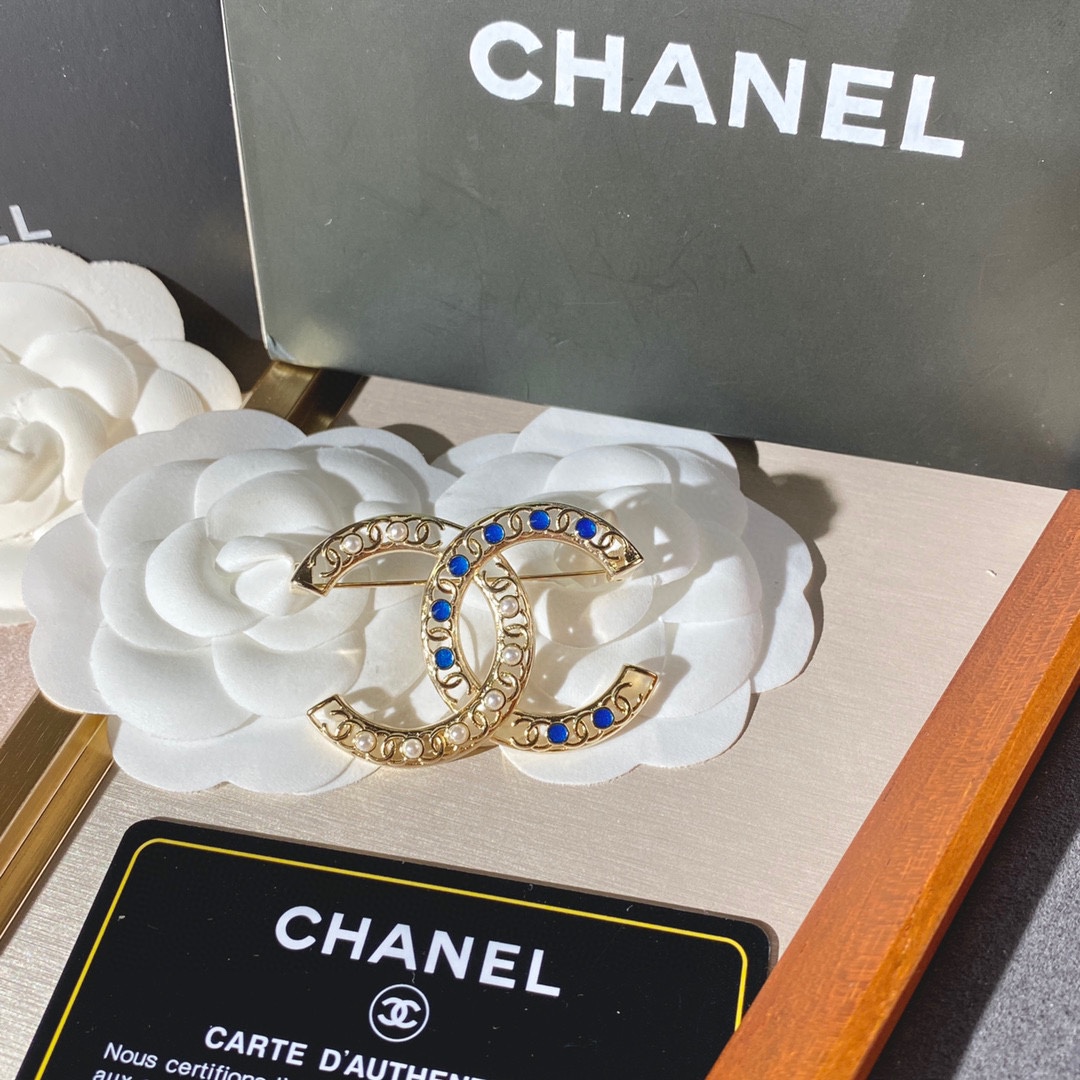 Chanel Brooch - Soul Replicas