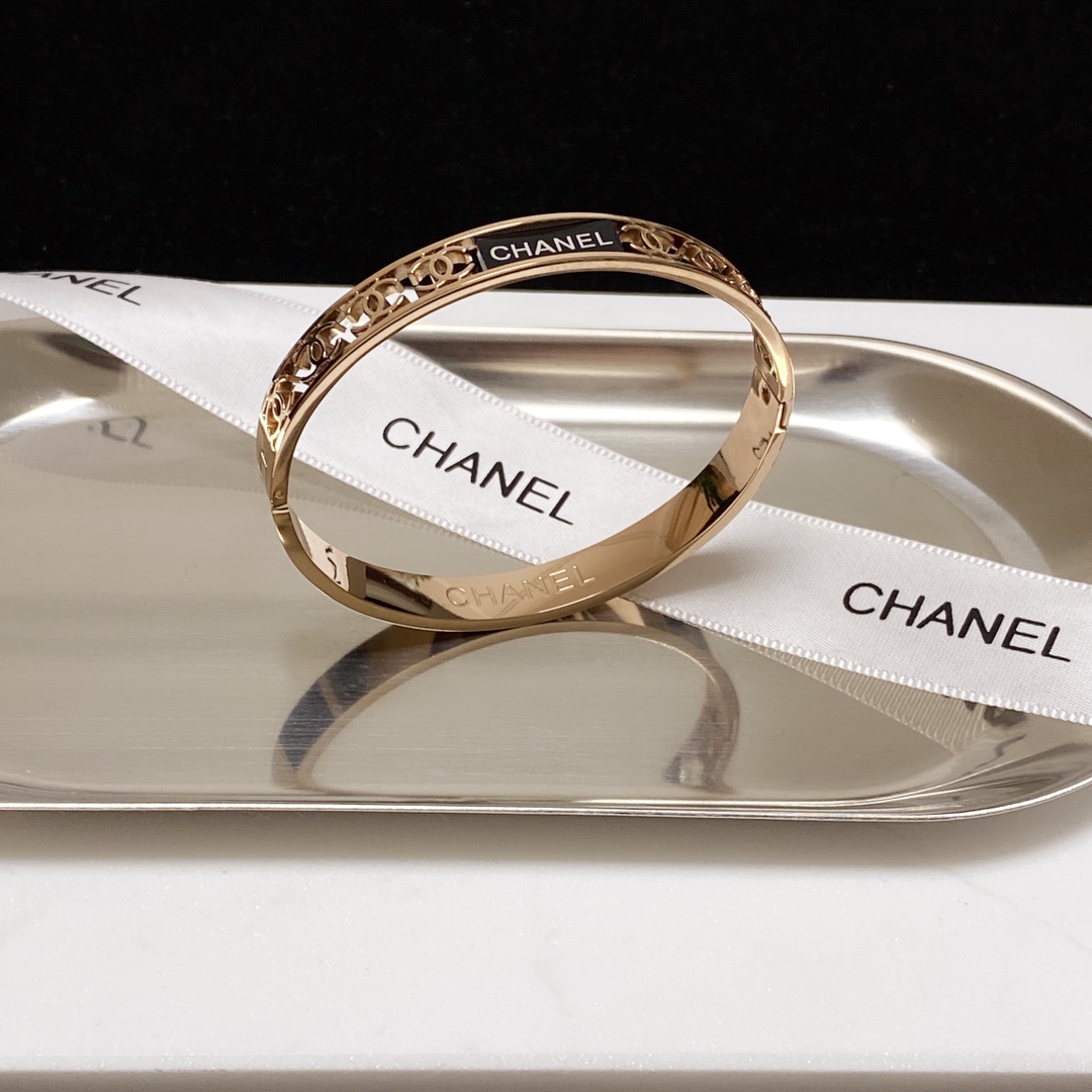 Chanel Bracelet - Soul Replicas