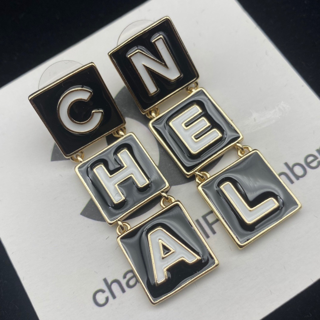 Chanel Earrings - Soul Replicas