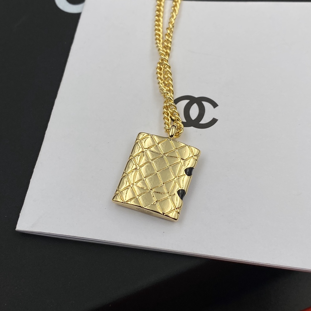 Chanel Necklace - Soul Replicas