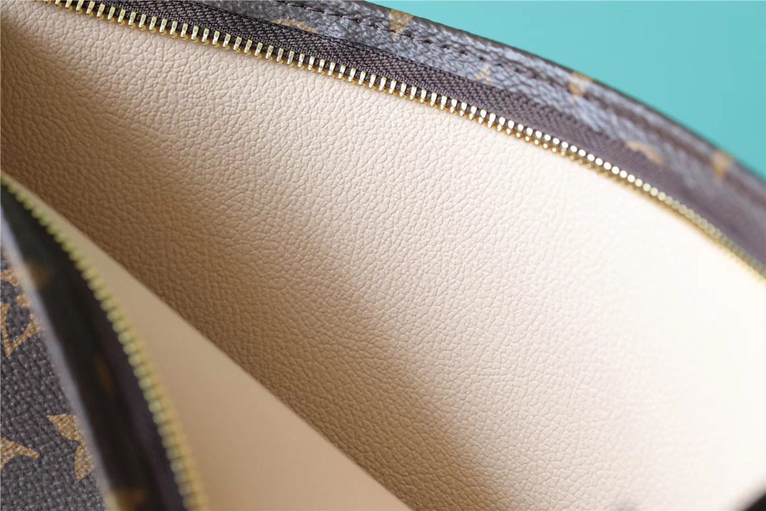 Louis Vuitton Pochette Double Monogram Canvas For Women. Women's Bags. Shoulder And Crossbody Bags 10.2in/26cm LV - Soul Replicas