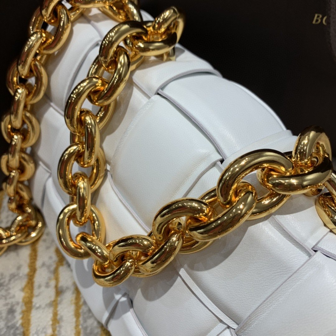 Bottega Veneta Chain Cassette Bag For Women 10.2in/26cm In White 631421VBWZ09143 - Soul Replicas