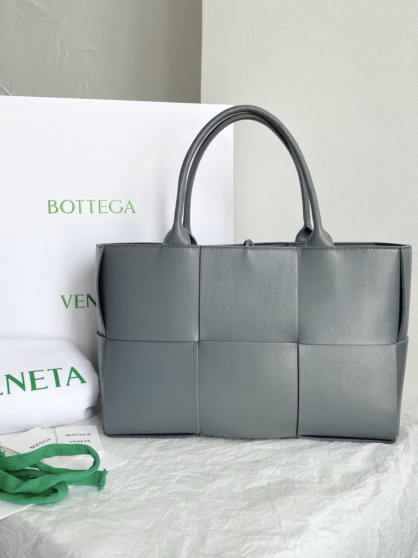 Bottega Veneta Arco Tote Bag For Women 16.14in/41cm - Soul Replicas