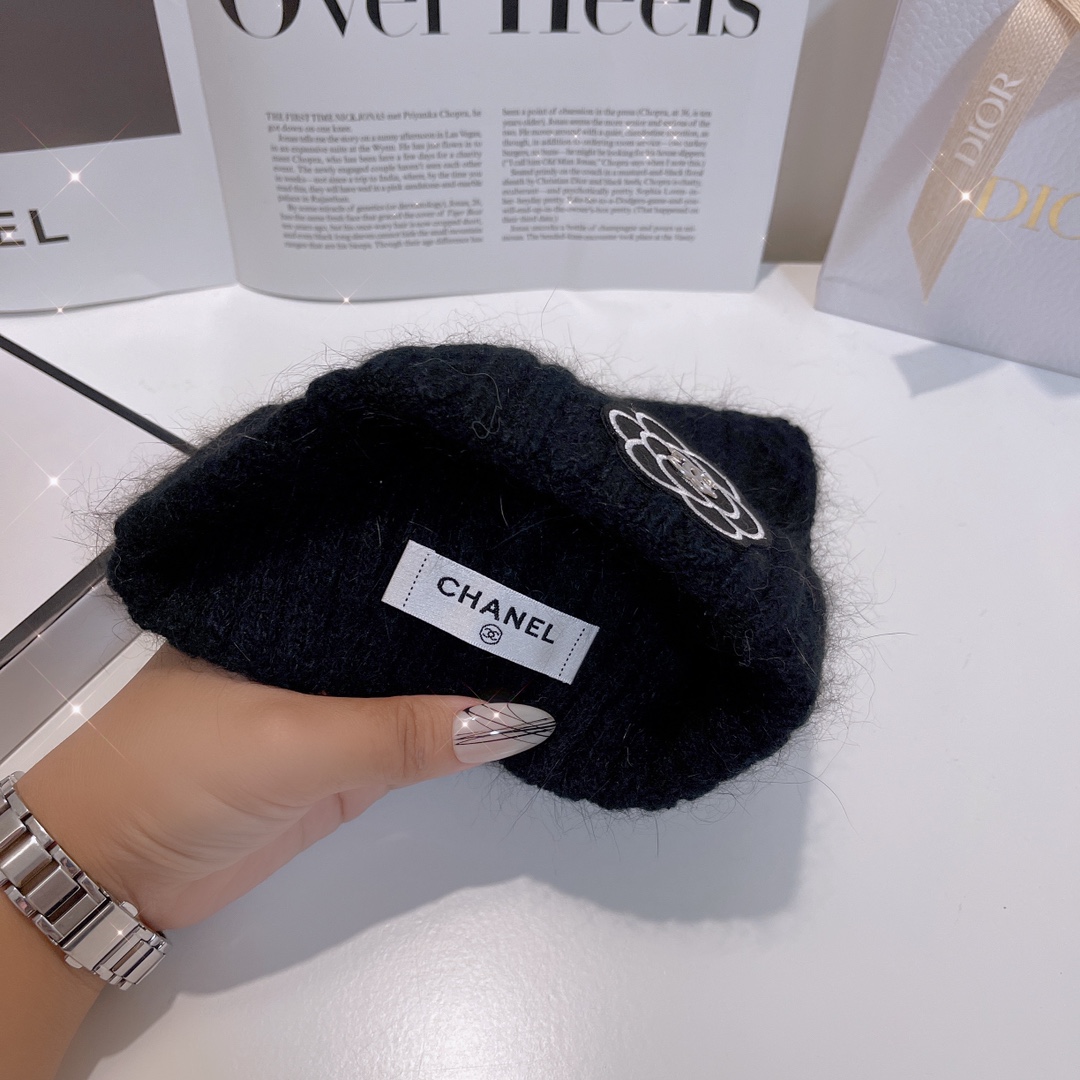 Chanel Beanie Black - Soul Replicas