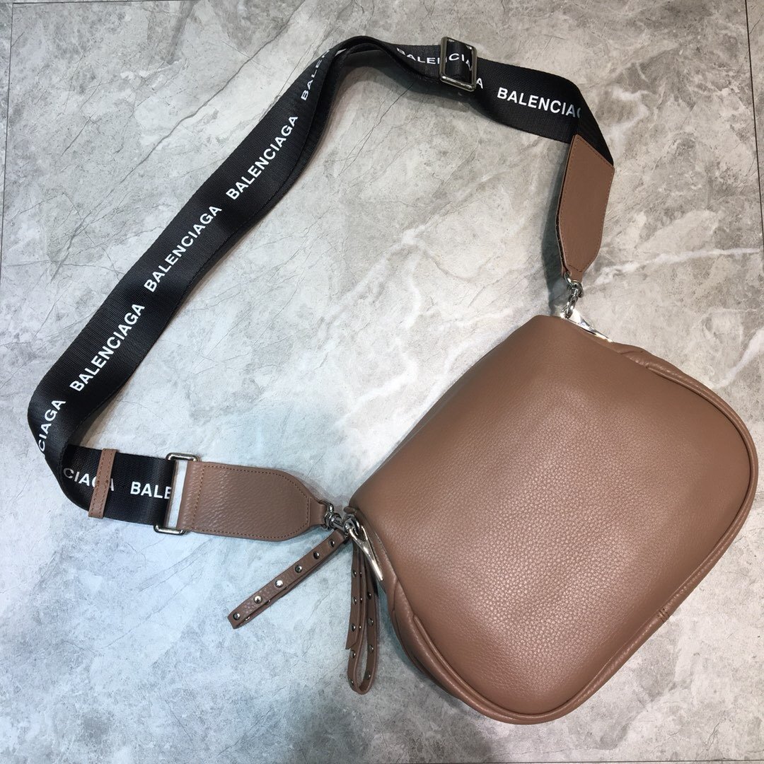Balenciaga Sling Bag In Brown. For Women. Women-s Bags 9.1in/23cm - Soul Replicas