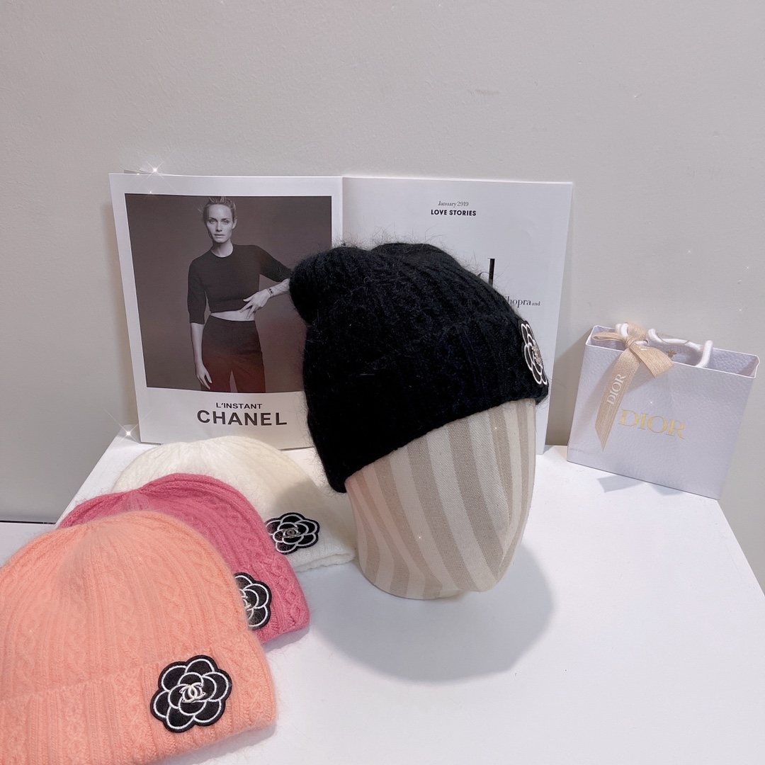 Chanel Beanie Black - Soul Replicas