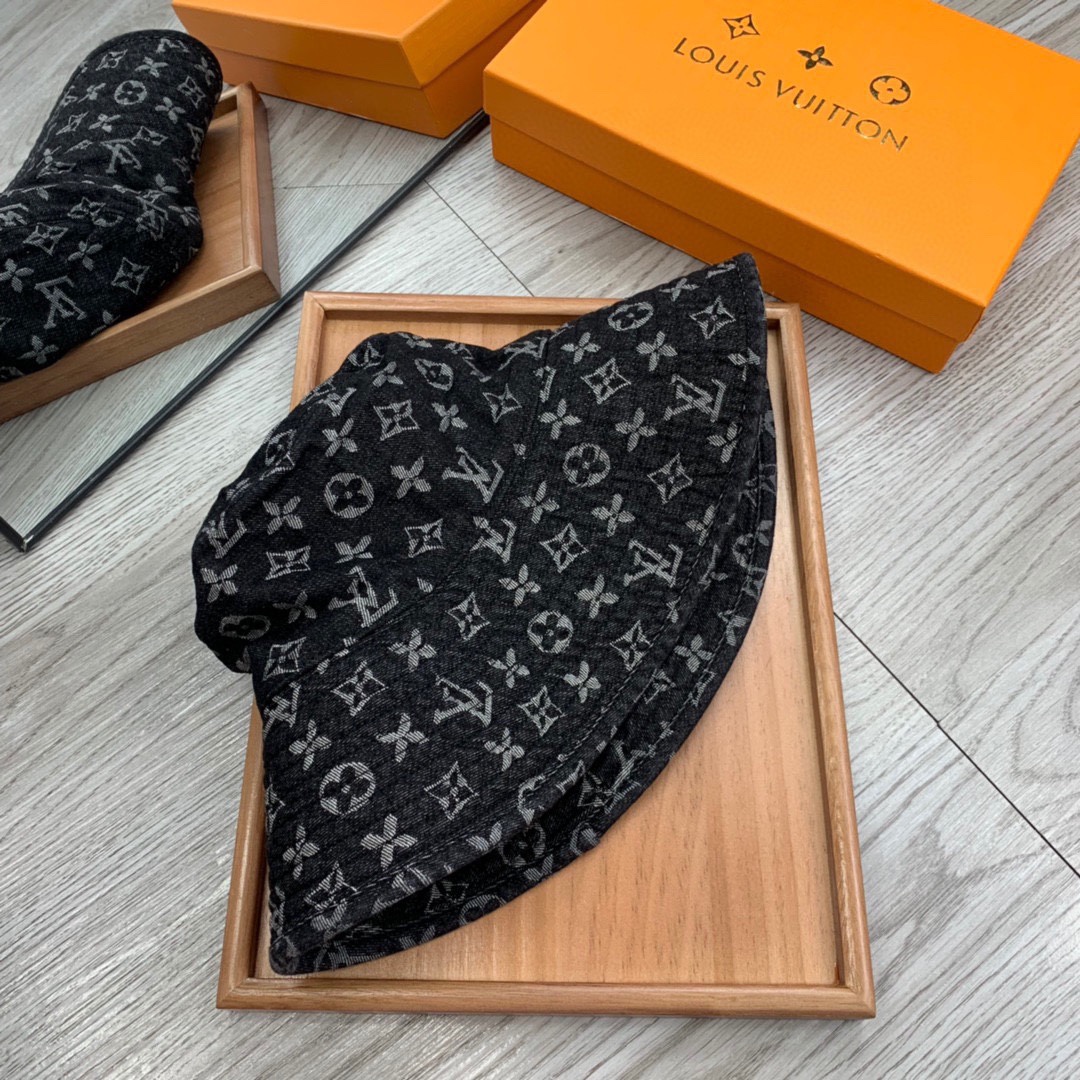 Louis Vuitton Match Bucket Hat Black LV Cap - Soul Replicas