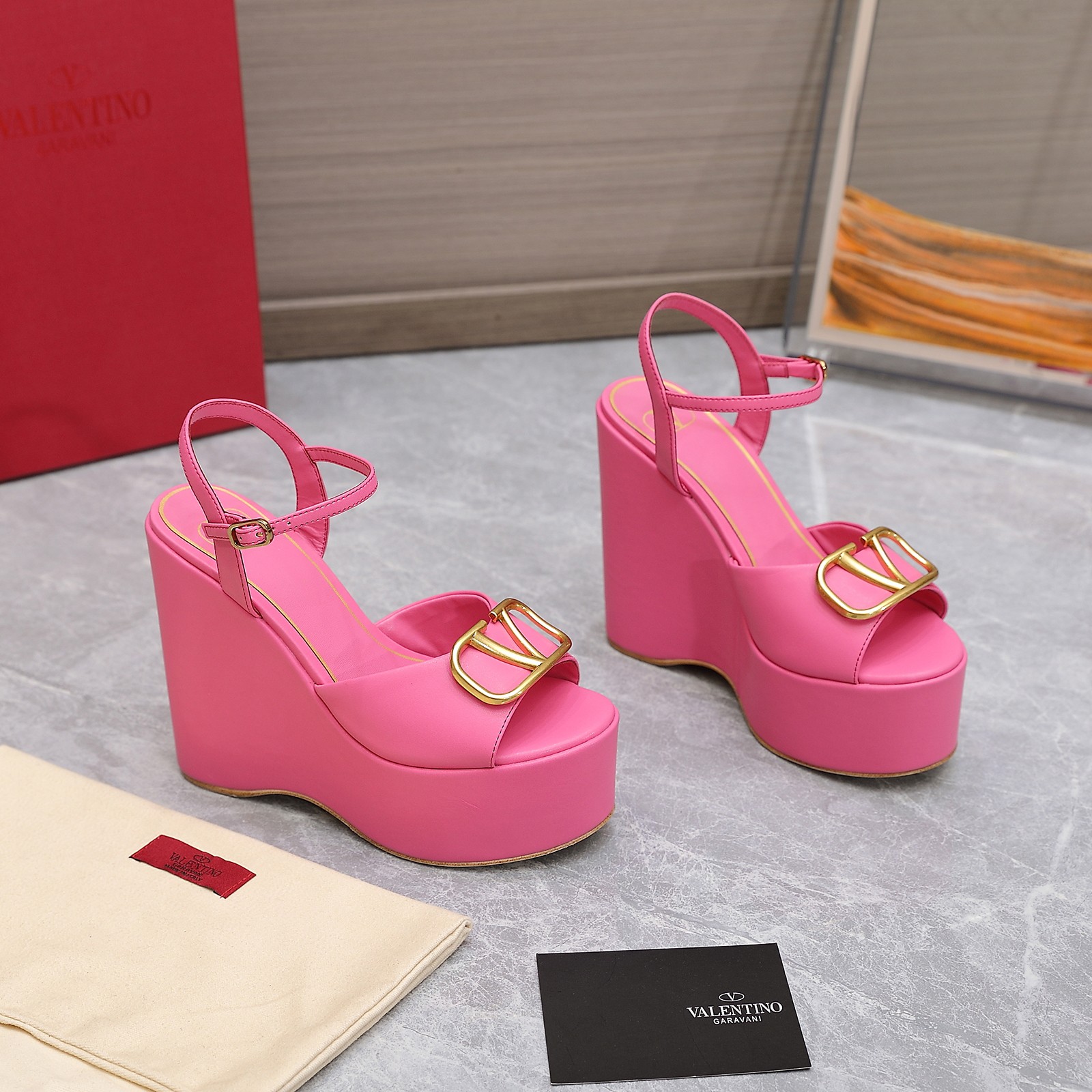 Valentino Garavani Block Heel Platform Sandals Pink For Women XW2S0DU9/DSH - Soul Replicas