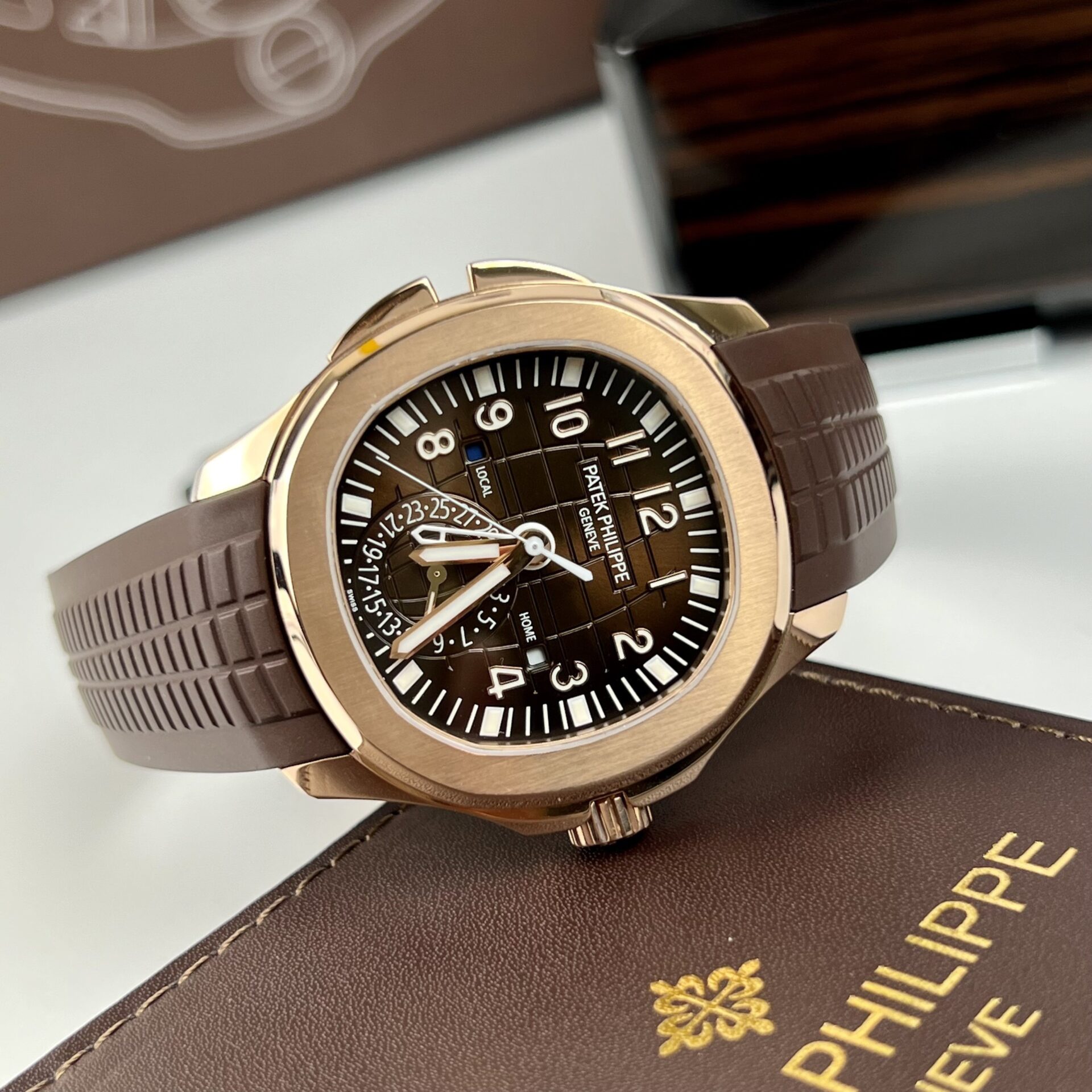 Patek Philippe Replica 1:1 Watch Aquanaut 5164R Chocolate Dial ZF Factory 40.8mm - Soul Replicas