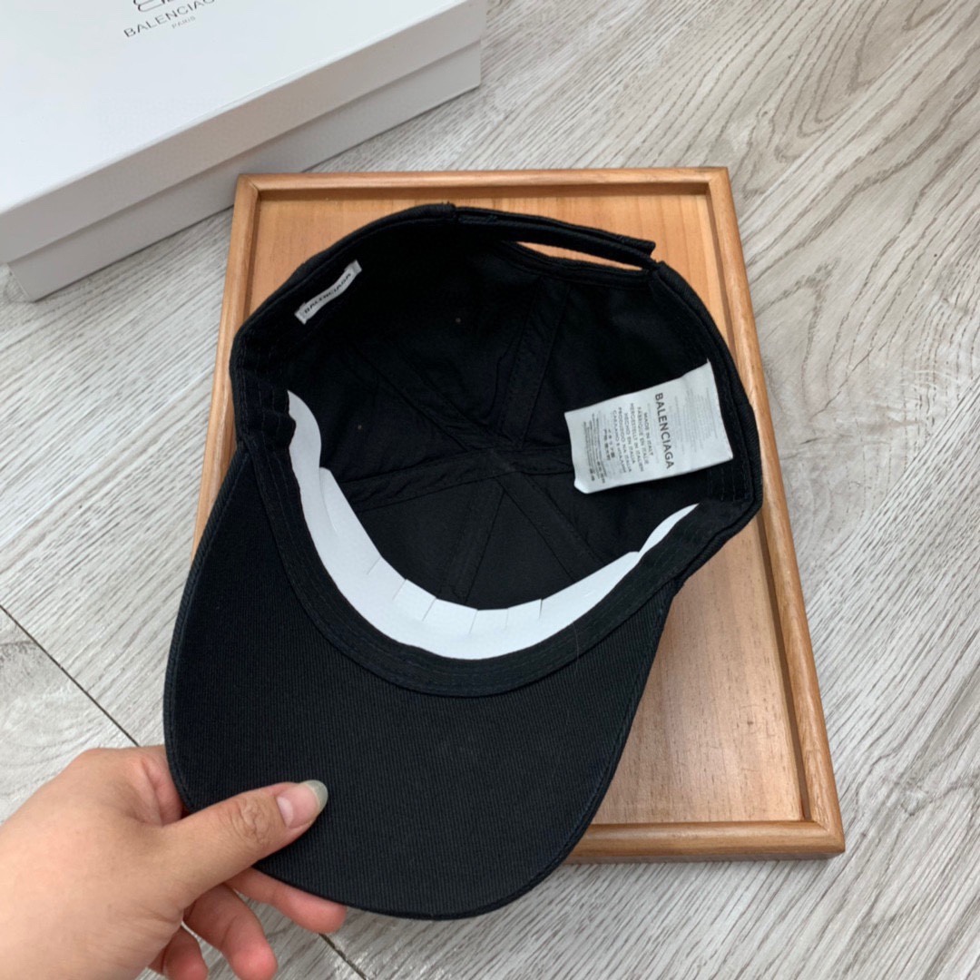 Balenciaga Logo Visor Cap In Black - Soul Replicas