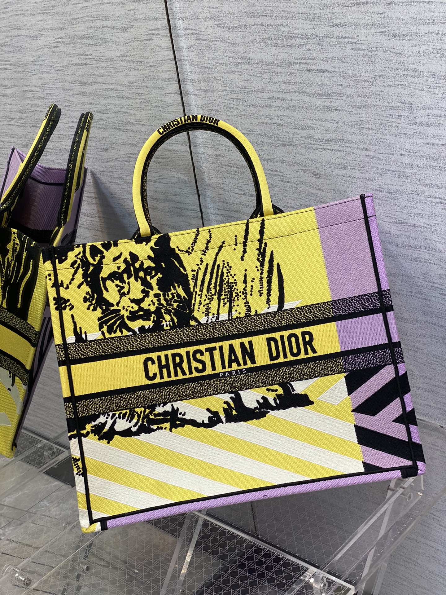 Christian Dior Large Dior Book Tote Bright Yellow and Pink D-Jungle Pop Embroidery. Yellow/Pink. For Women Women's Handbags. 41cm CD M1286ZRON_M886 - Soul Replicas