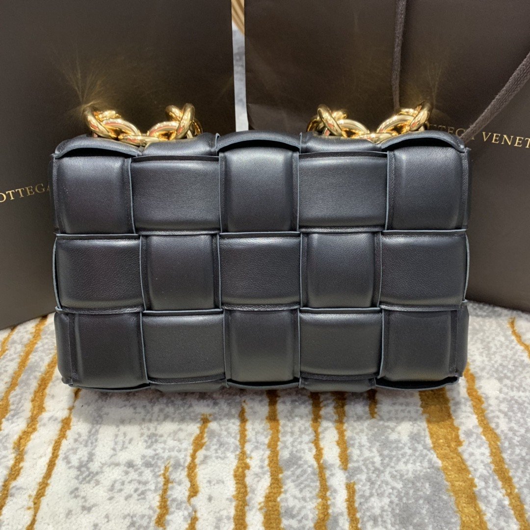 Bottega Veneta Chain Cassette Bag For Women 10.2in/26cm In Black 631421VBWZ08425 - Soul Replicas