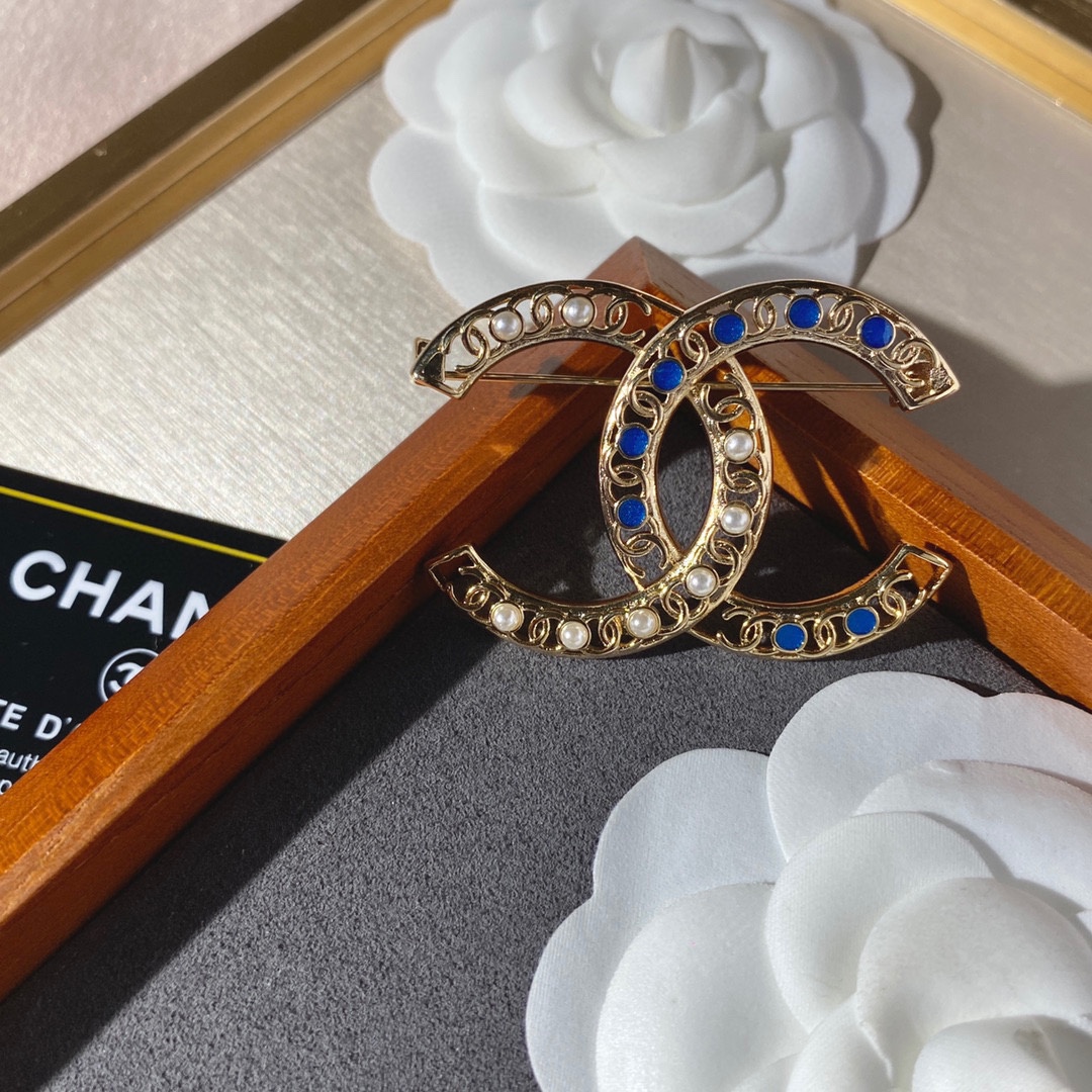 Chanel Brooch - Soul Replicas