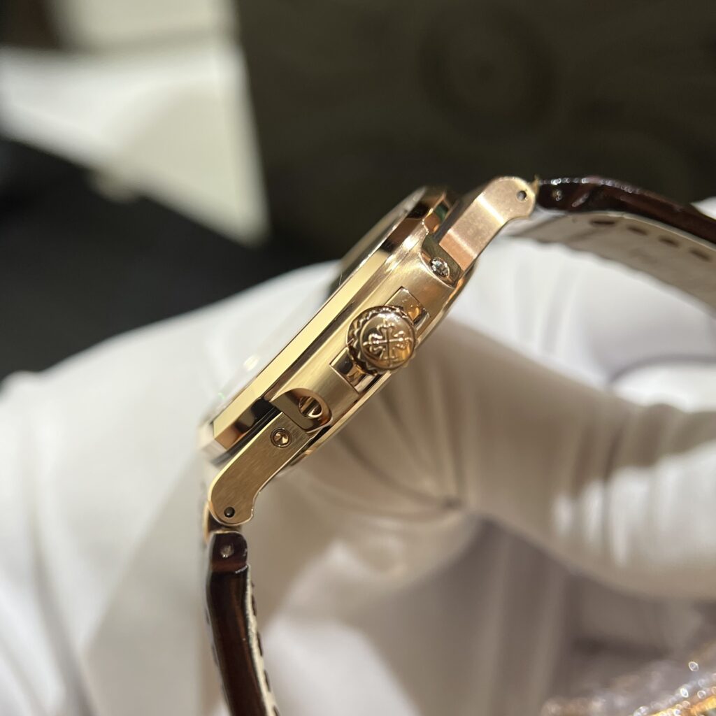 Patek Philippe Replica Watch Nautilus 5724R Gray Dial GR Factory 40mm - Soul Replicas