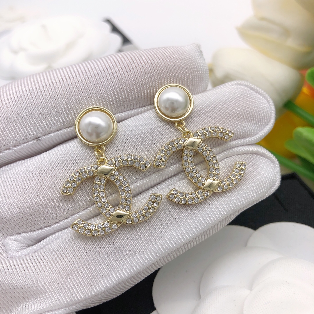 Chanel Earrings - Soul Replicas