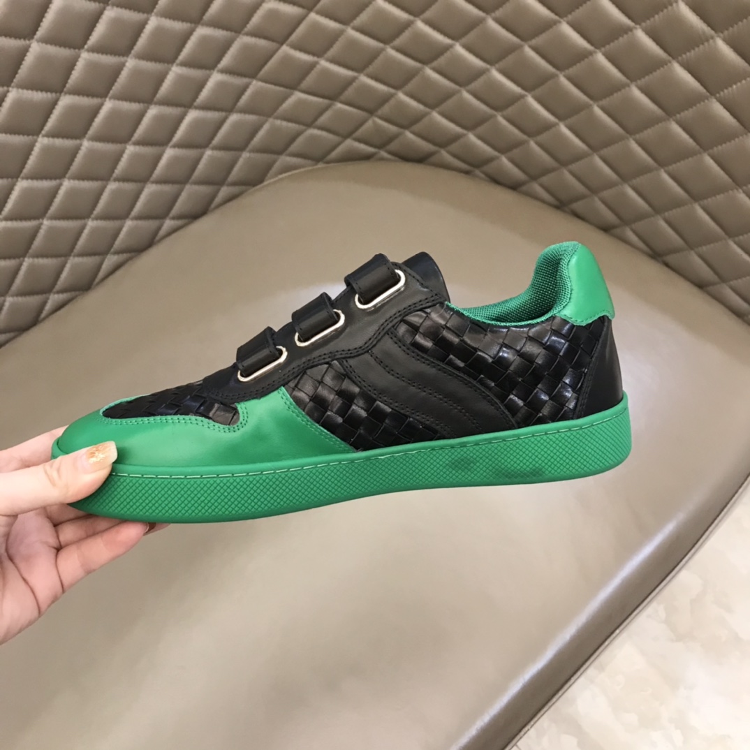 Bottega Veneta Men's Closure Straps With Wave Line Sneakers Black And Green For Men - Soul Replicas