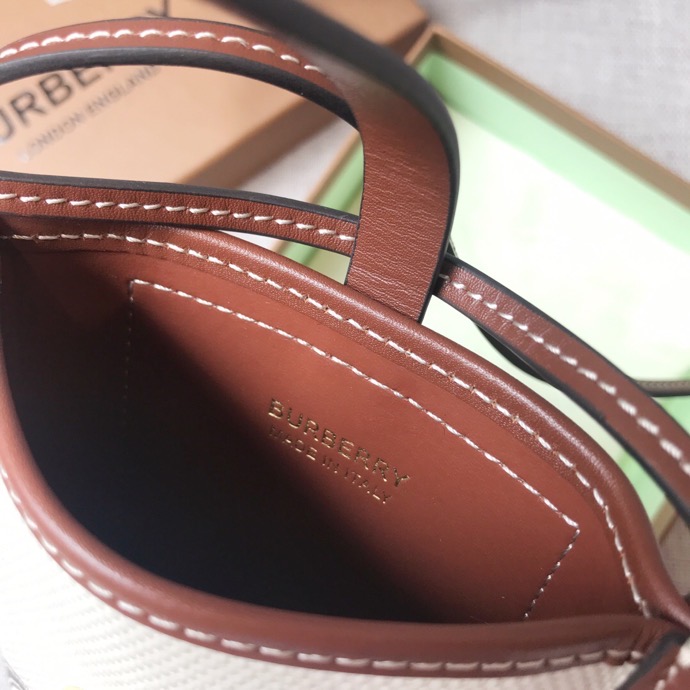 Burberry Logo Graphic Canvas Anne Phone Case With Strap White For Women. Women-s Bags 7.1in/18cm - Soul Replicas