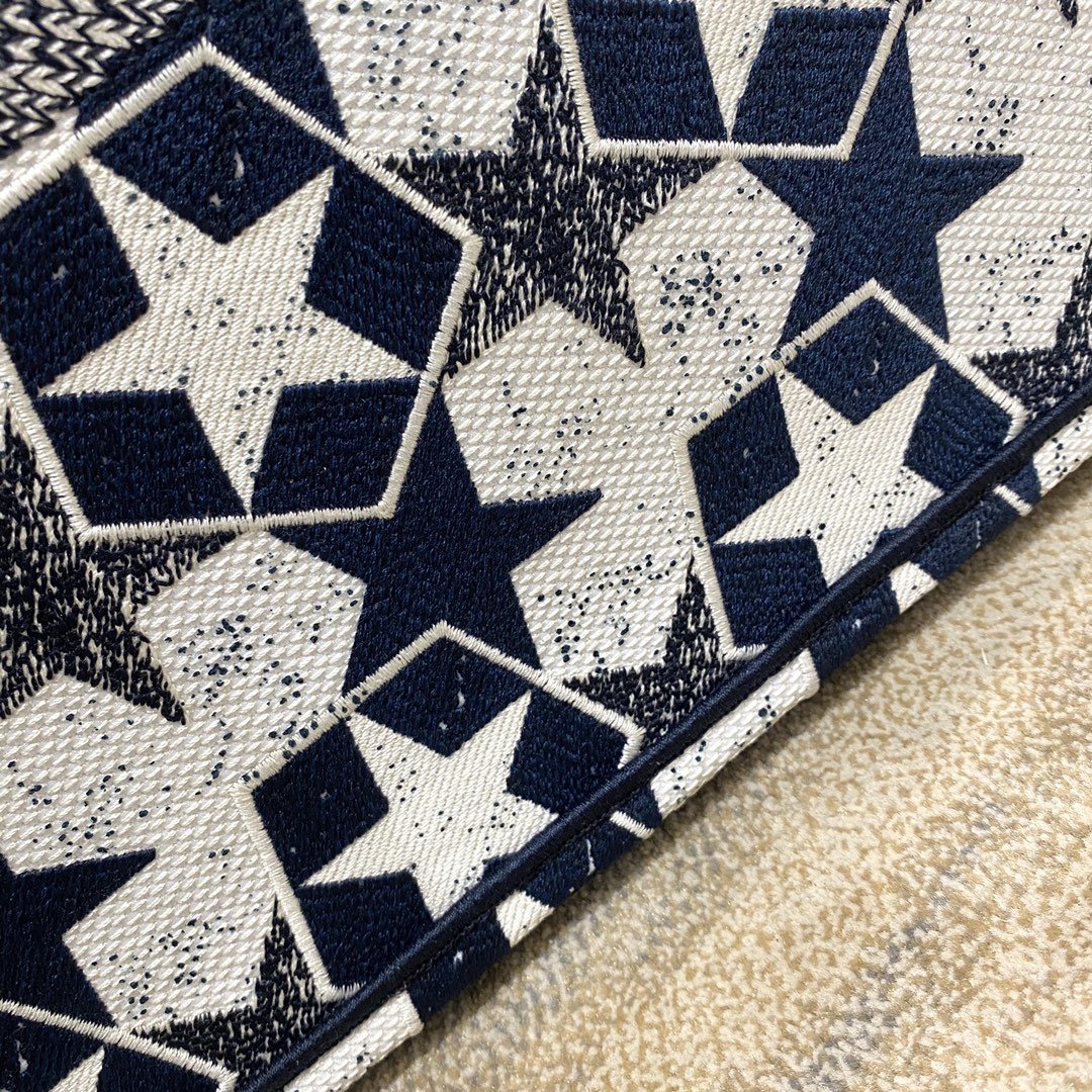 Christian Dior Large Dior Book Tote Blue and White Dior Étoile Embroidery. Blue/White. For Women Women's Handbags. 41cm CD M1286ZTQX_M928 - Soul Replicas