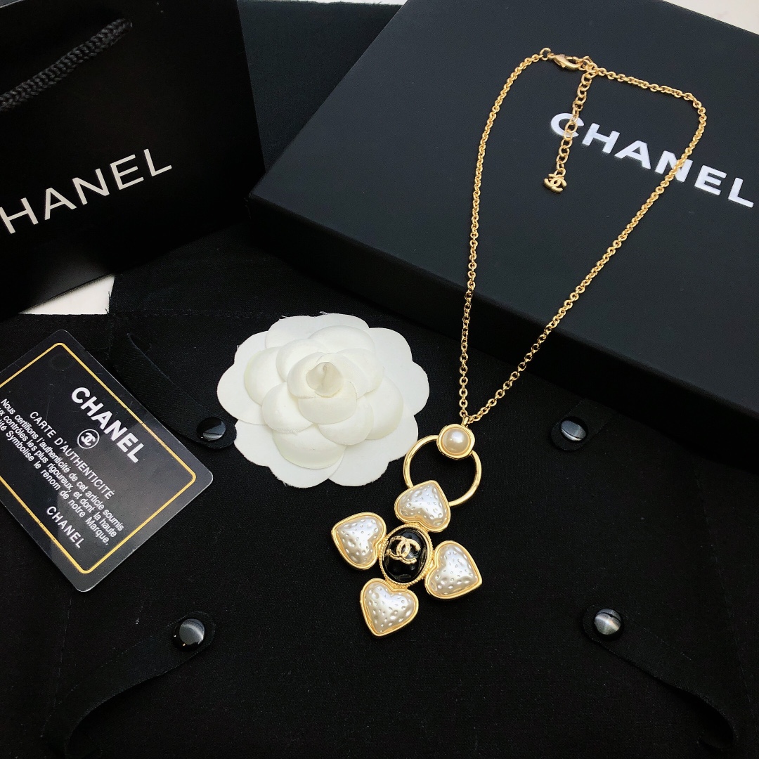 Chanel Necklace - Soul Replicas