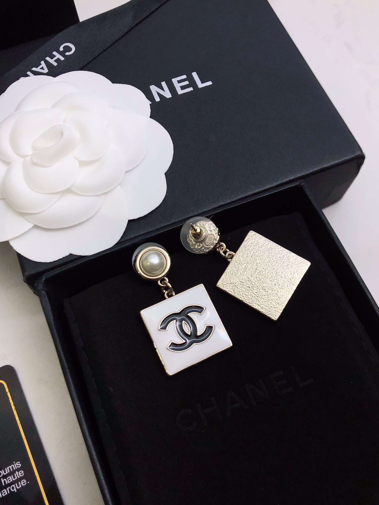 Chanel Earrings - Soul Replicas