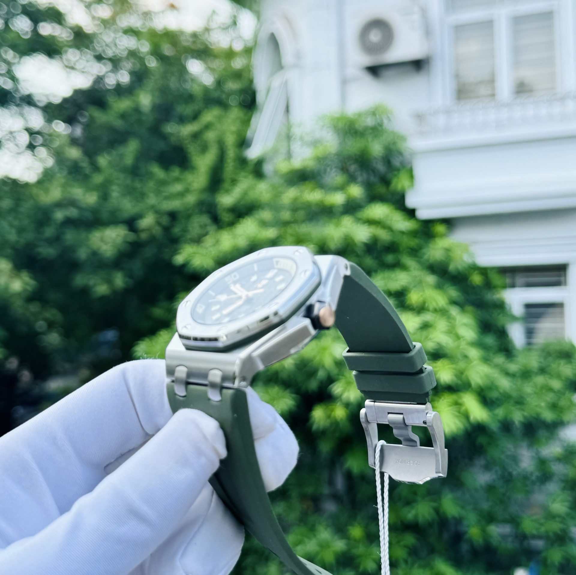 Audemars Piguet Replica Watches Royal Oak 15720ST Green Dial IP Factory 42mm - Soul Replicas