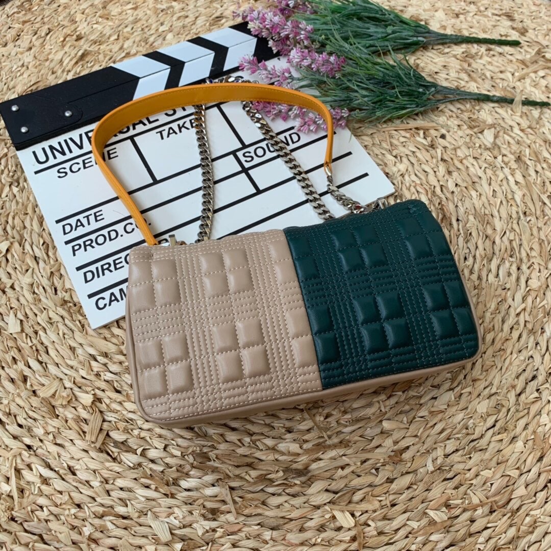 Burberry Horseferry Print Quilted Small Lola Bag Monogram Red And Orange For Women. Women-s Bags 9in/23cm - Soul Replicas