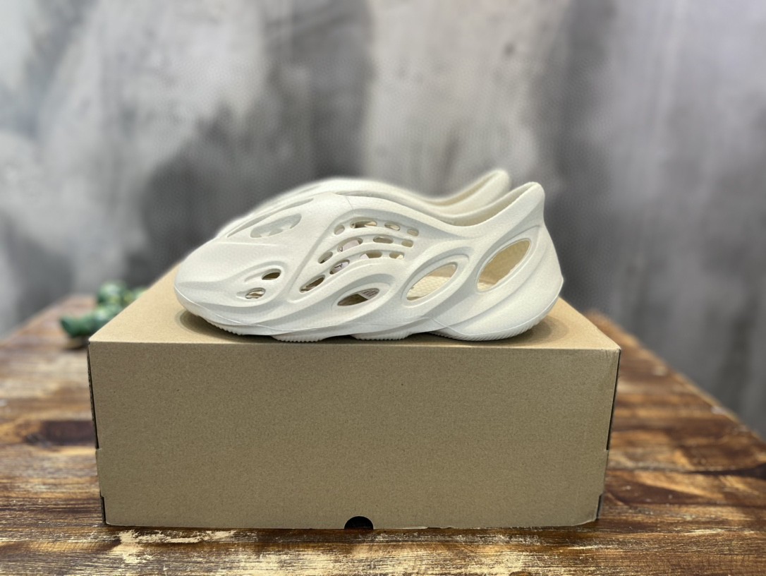 Adidas YZ Foam Runner Sand White For Women FY4567 - Soul Replicas