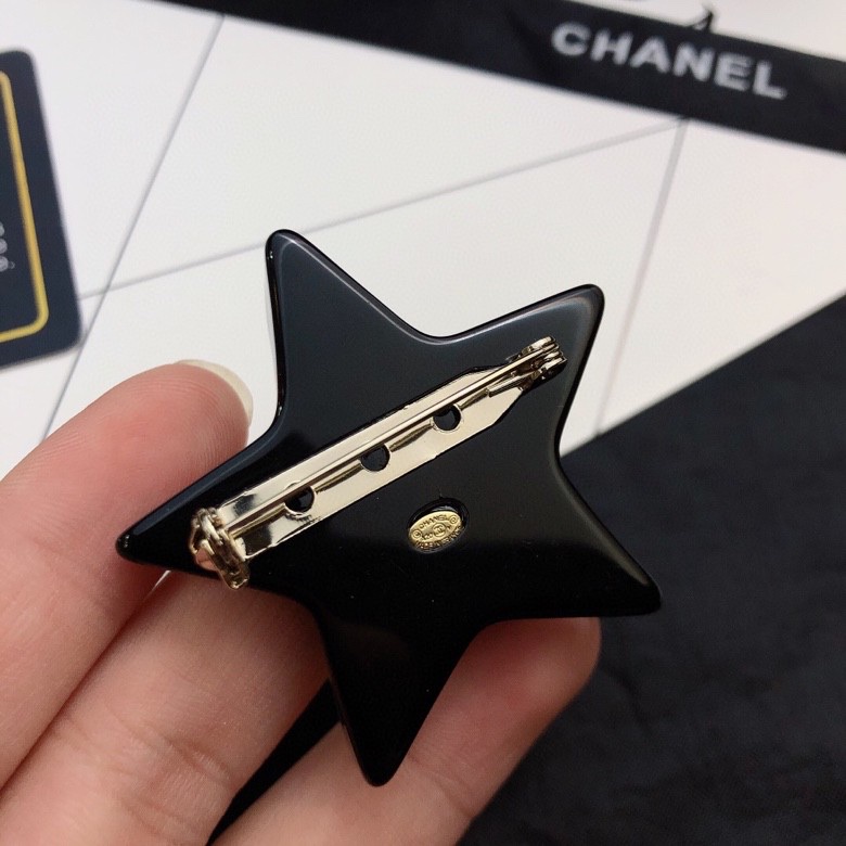 Chanel Brooch - Soul Replicas