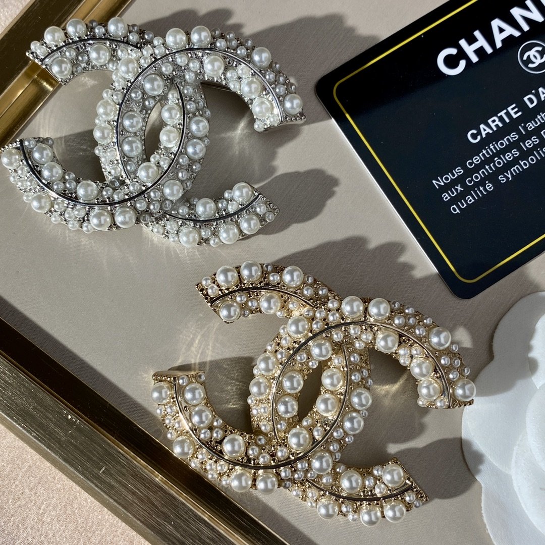 Chanel Brooch - Soul Replicas