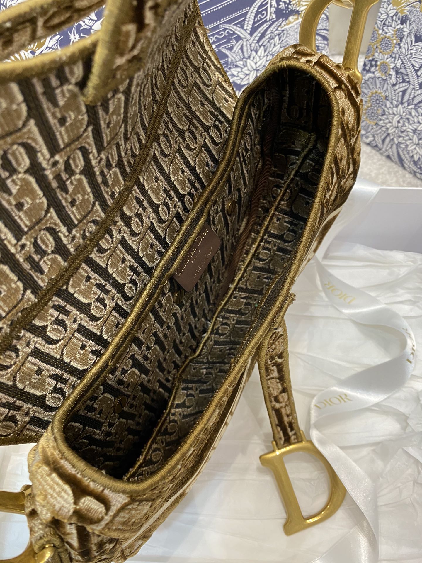 Christian Dior Large Yellow Dior Oblique Embroidery For Women 10in/25cm CD - Soul Replicas