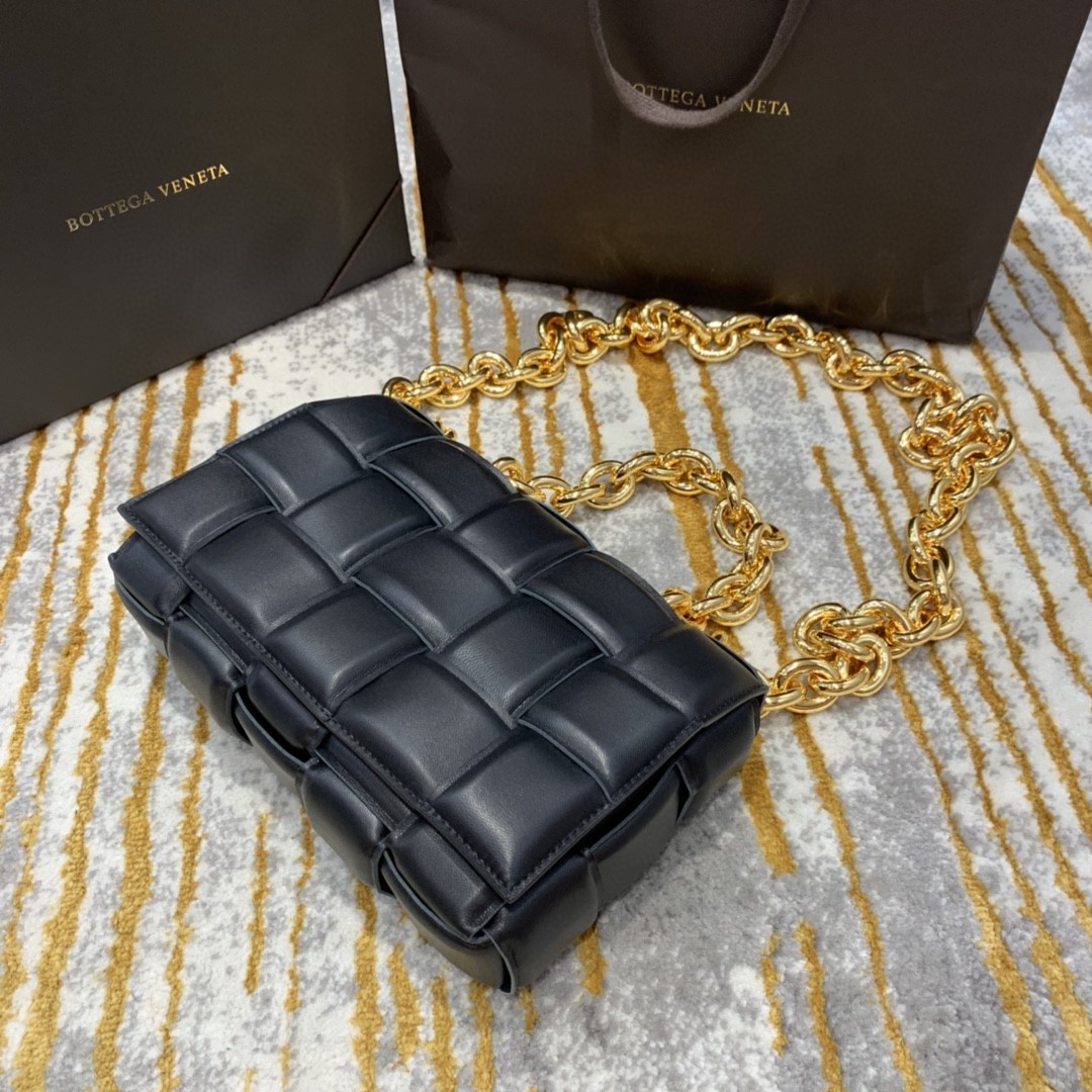 Bottega Veneta Chain Cassette Bag For Women 10.2in/26cm In Black 631421VBWZ08425 - Soul Replicas