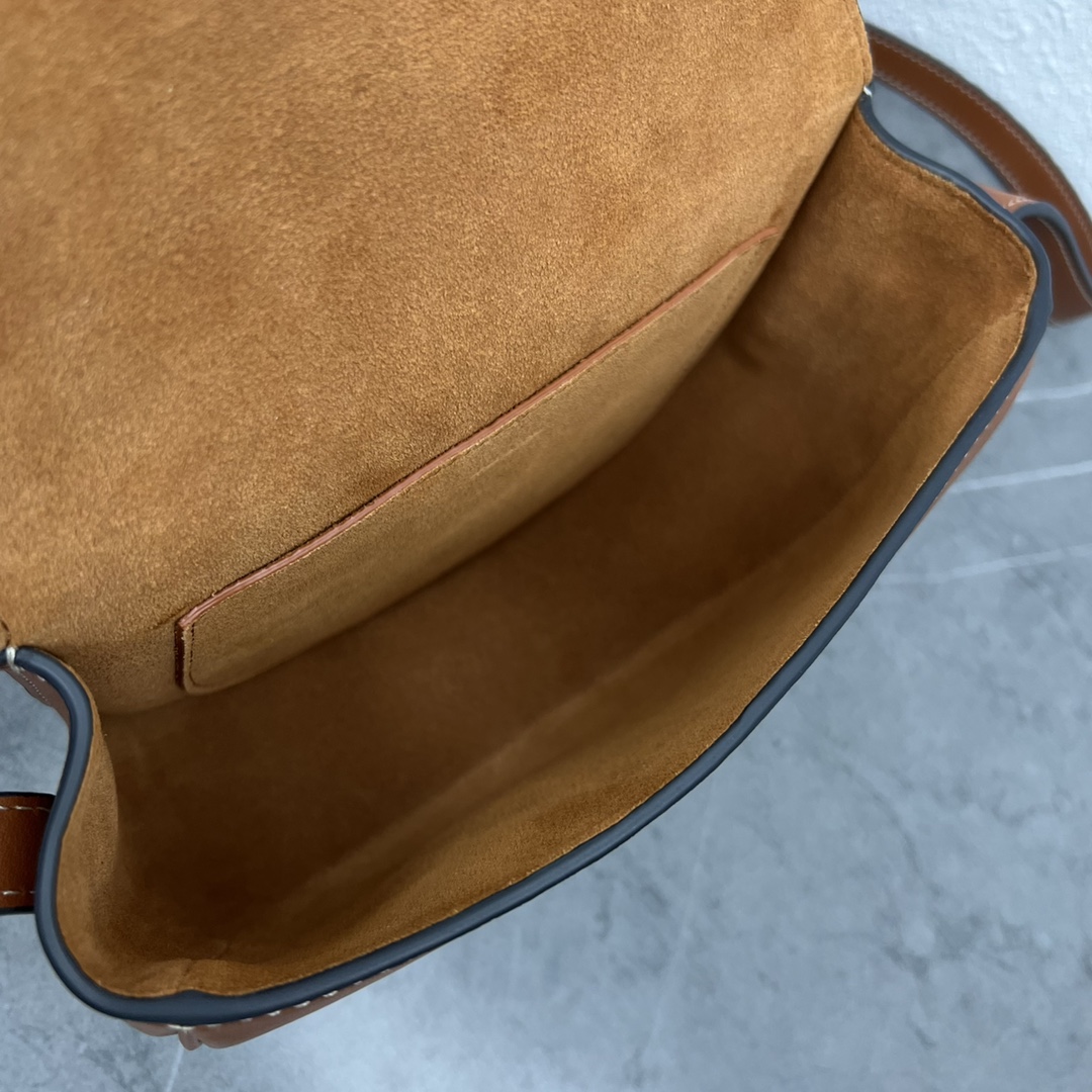 Celine Folco Cuir Triomphe Tan For Women 7in/19cm 198263DU3.04LU - Soul Replicas