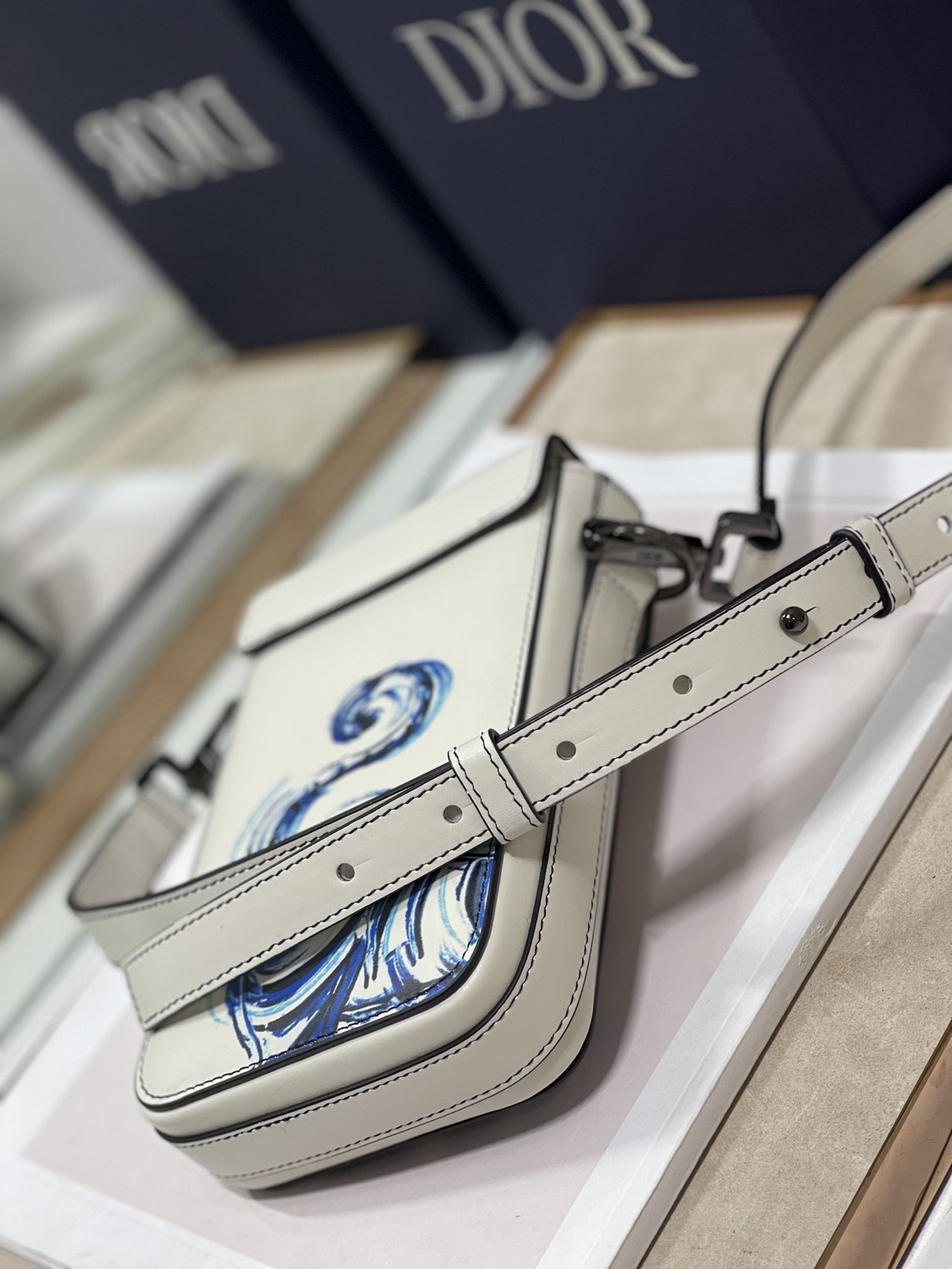 Christian Dior D-Bubble Bucket Bag White For Women 7.5in/19cm CD - Soul Replicas