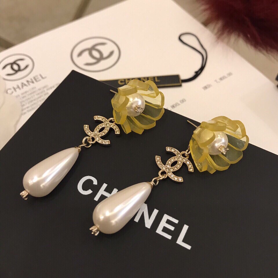 Chanel Earrings - Soul Replicas