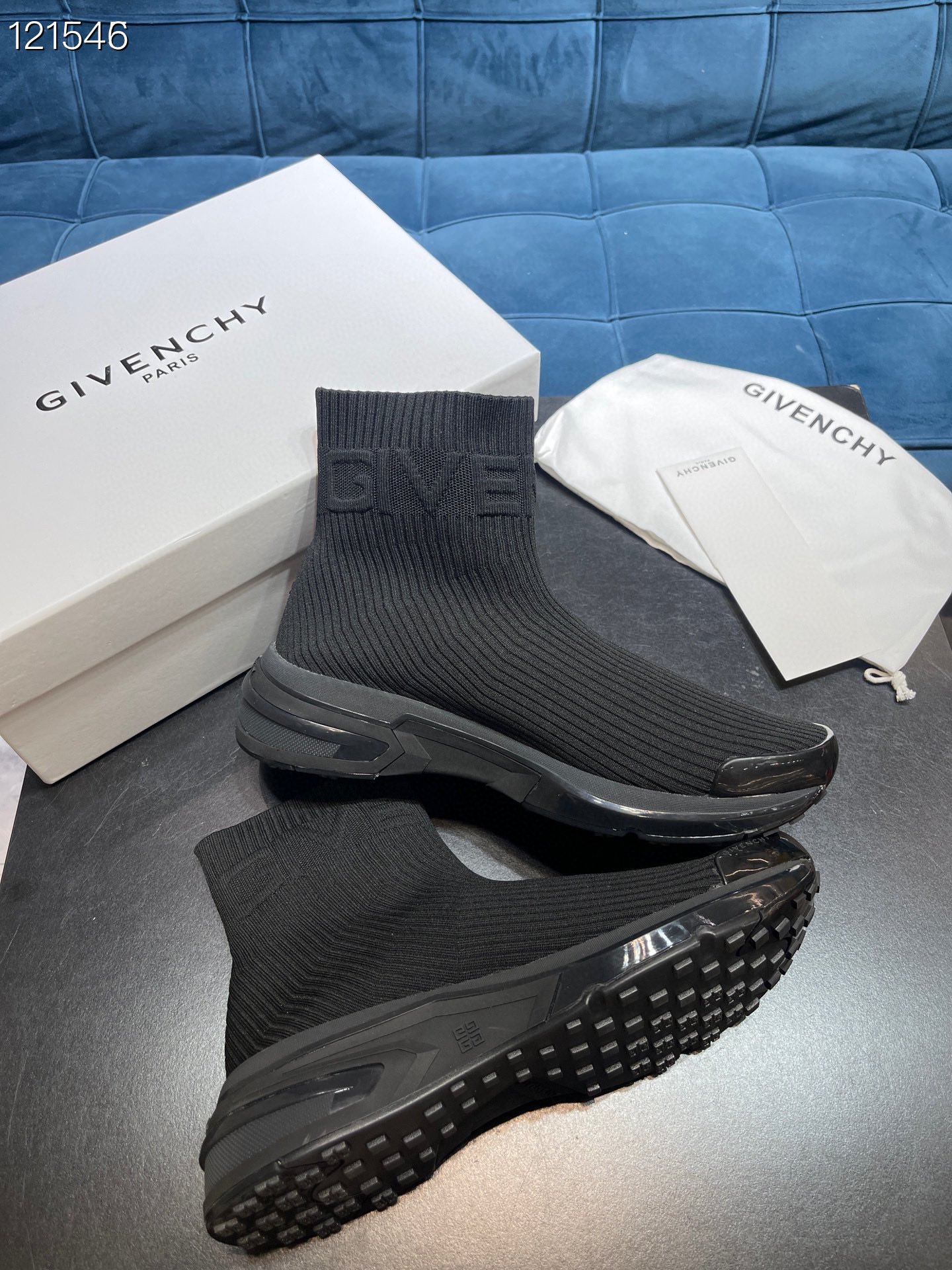 Givenchy Monumental Mallow Black For Men - Soul Replicas